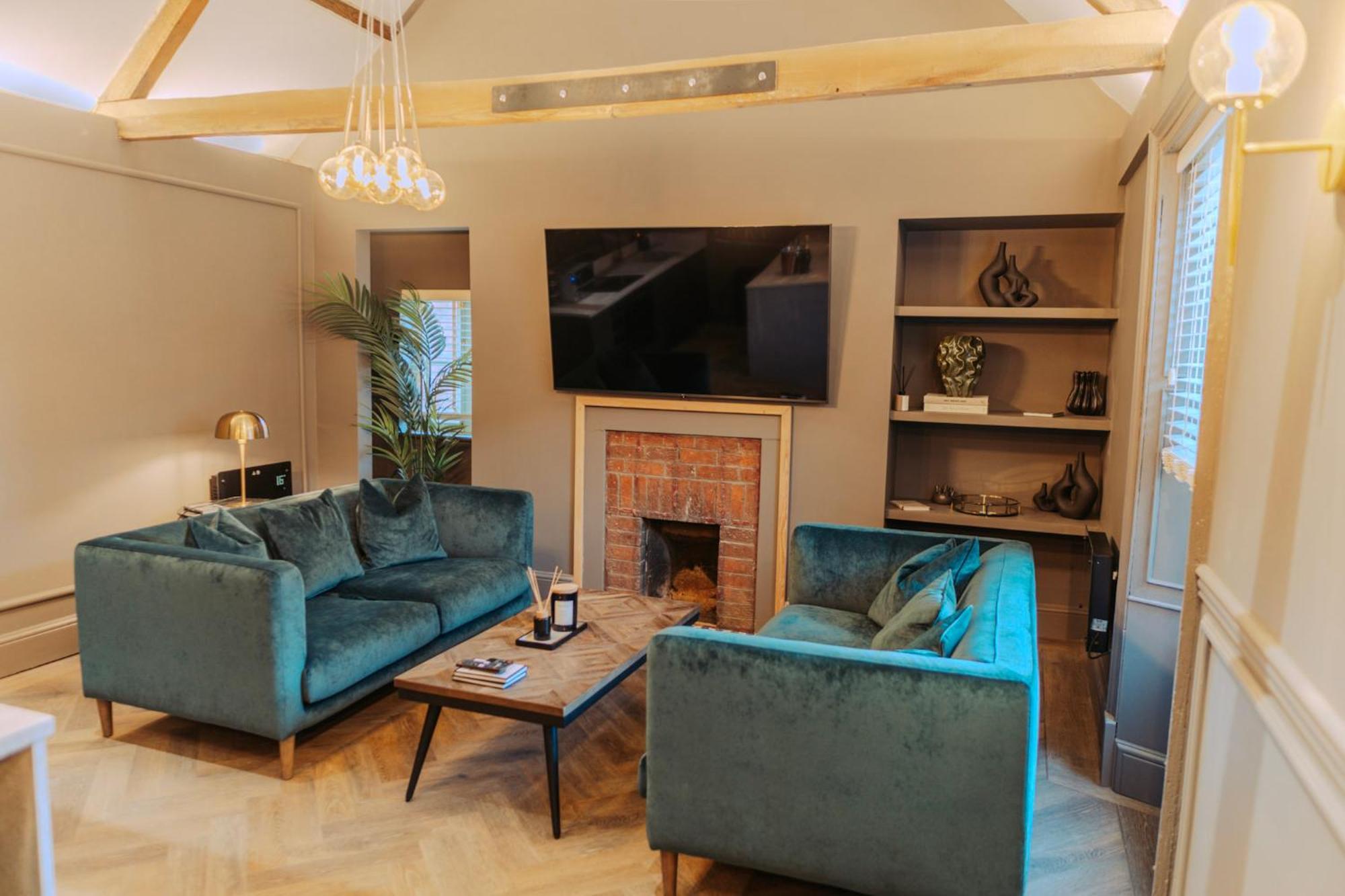 Magistrates Penthouse Suite - Town Centre Apartments With Spa Morpeth Kültér fotó