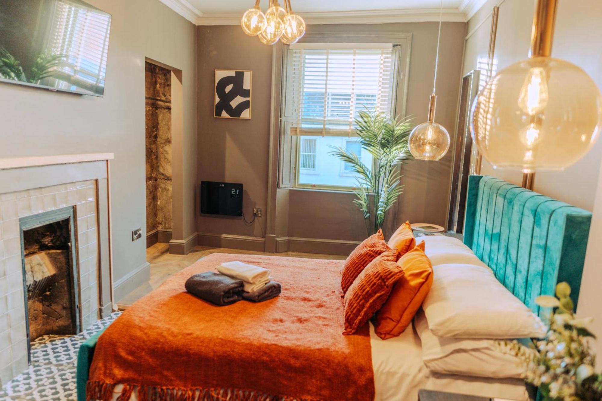 Magistrates Penthouse Suite - Town Centre Apartments With Spa Morpeth Kültér fotó